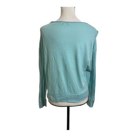 Vince crop style long sleeve Pima Cotton. Size X-Small. Light green - Picture 5 of 11